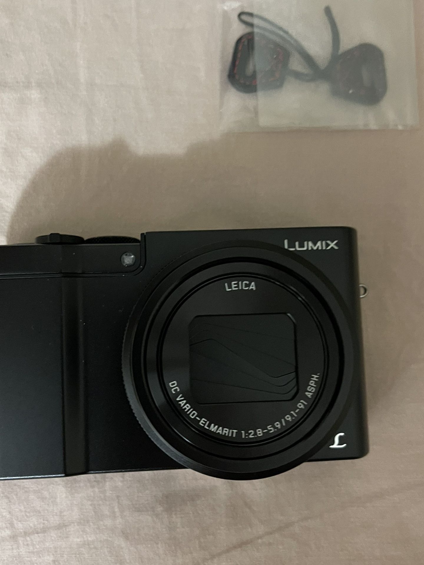 Panasonic LUMIX With Leica Lens. Dmc-zs100