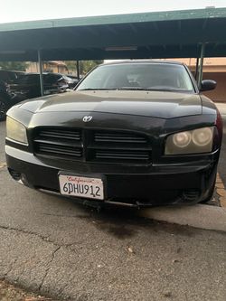 Dodge charger v6