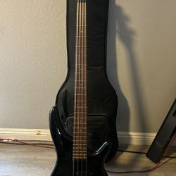 Bass Guitar Set (Comes With Extras) Read Description