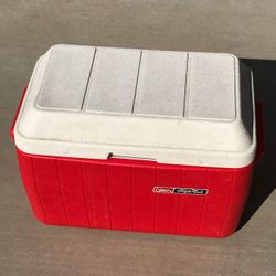Classic Coleman poly lite cooler
