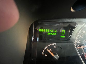 2004 Lincoln Town Car