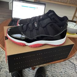 AIR JORDAN RETRO 11 