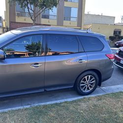 2015 Nissan Pathfinder