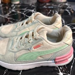 Used Puma Kids Shoes 13K
