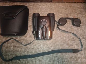 Nikon Aculon T11 binoculars