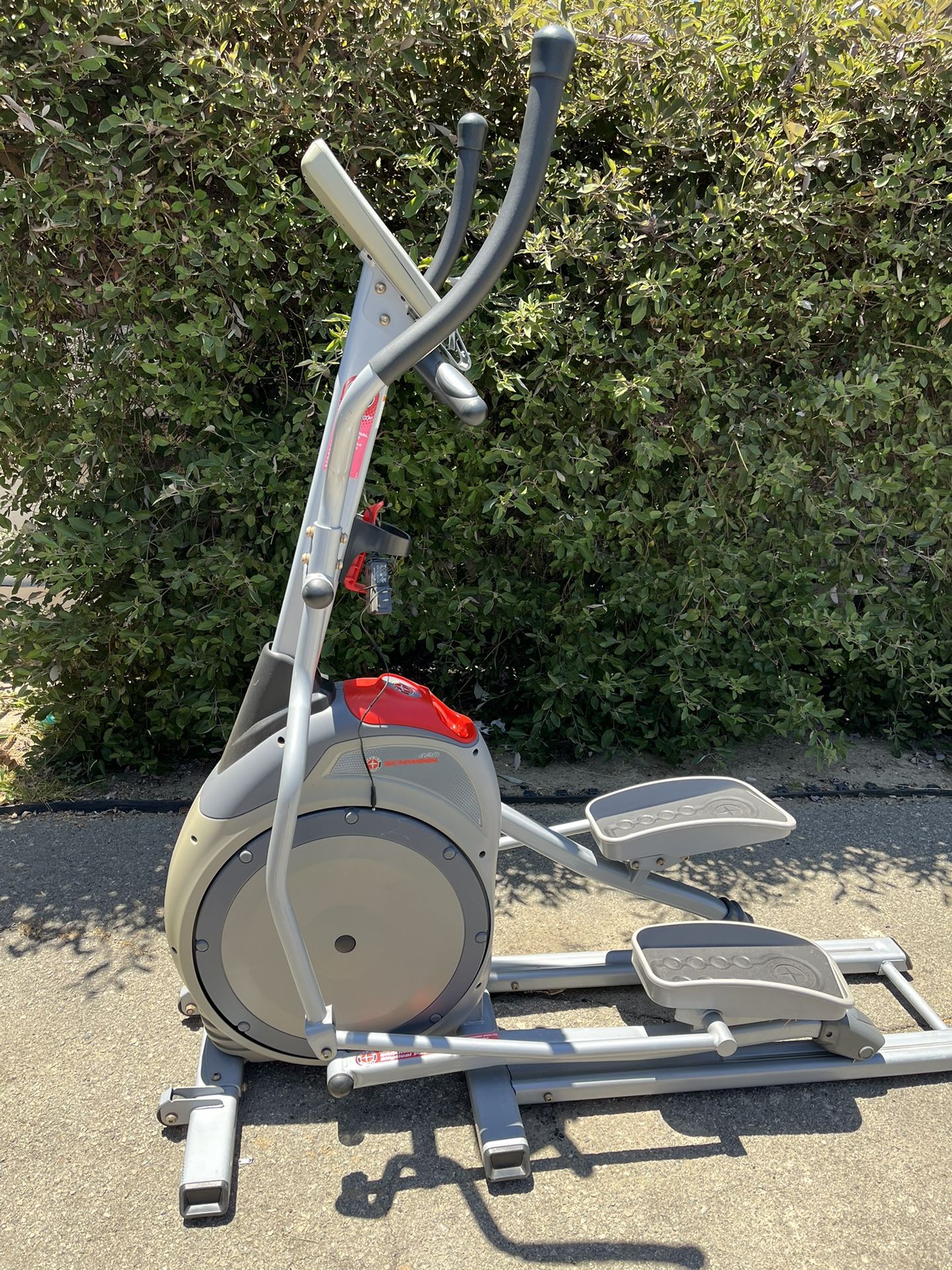 Offerup Used Schwinn 420 Elliptical For Sale Schwinn 420 - Main Image