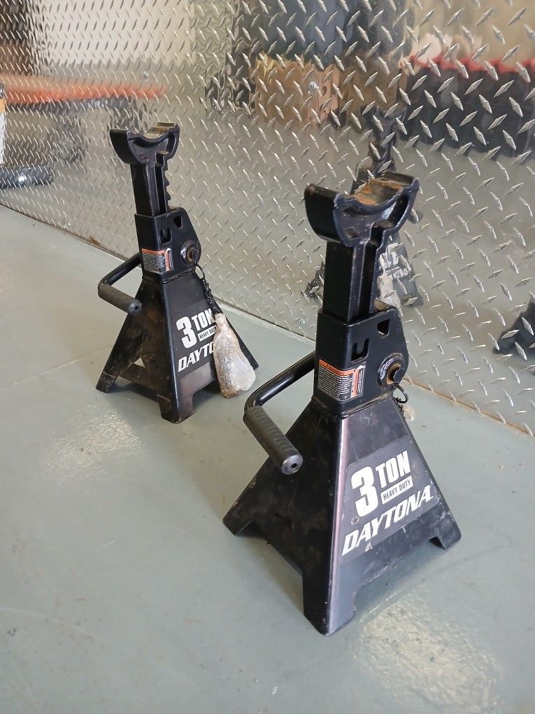 Daytona 3-Ton Heavy Duty Jack Stands – Pair