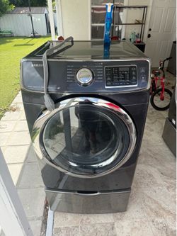 Set of washer dryer Samsung with pedestal