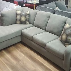 Brand New 2pc Sectional In Grey - Delivery Available 