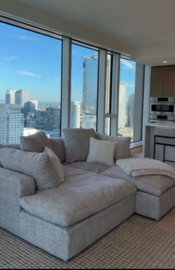 Living Spaces modular couch - Utopia
