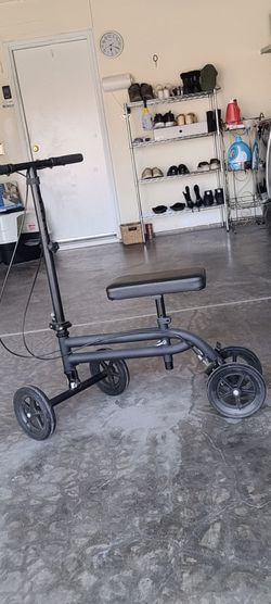 Knee scooter