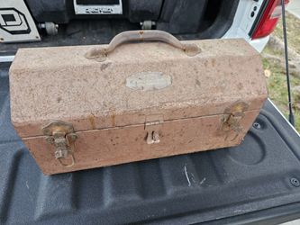 Vintage Toolbox Park Manufacturing