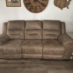 Double Recliner Couch