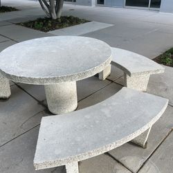 Concrete Table And Chairs 