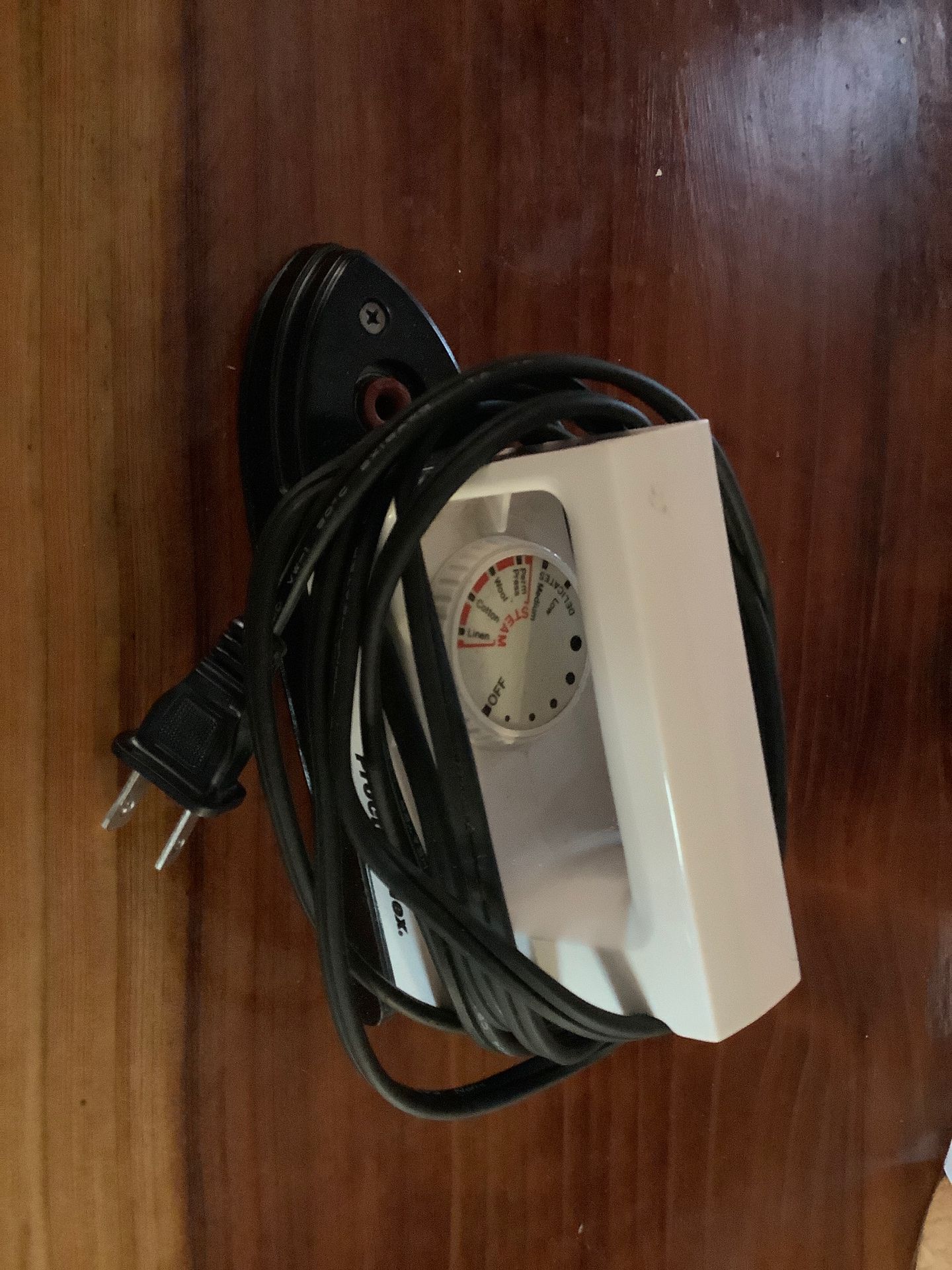 Mini iron . 7 in long electric iron