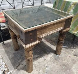 1800s end table