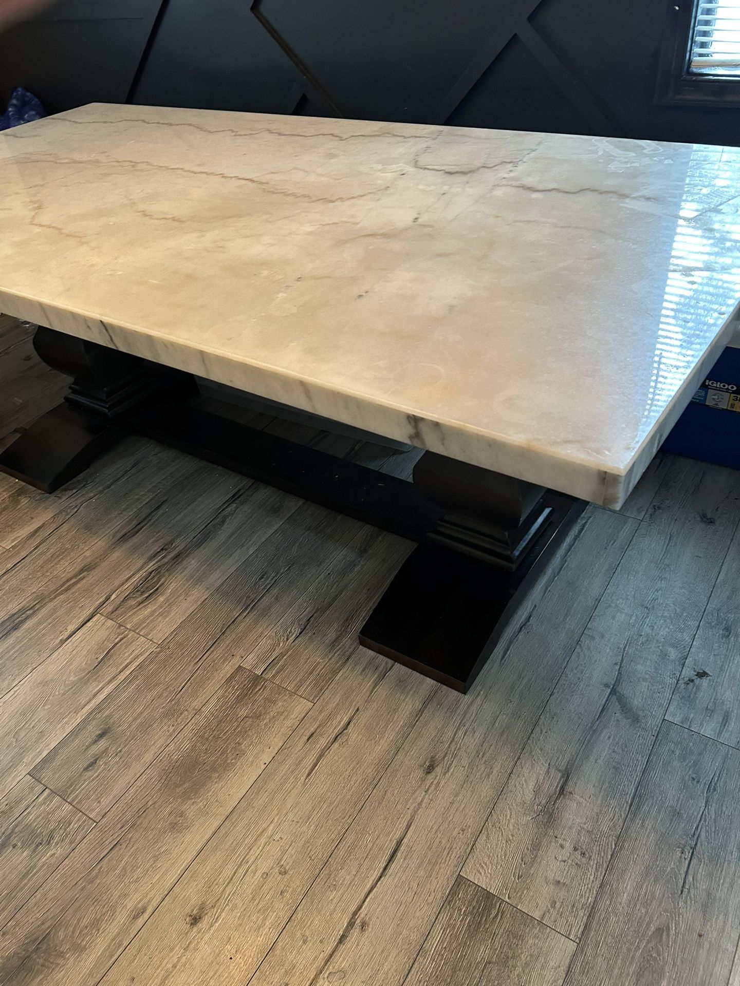 Big Marble Dinning Table