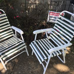 Heavy Duty Patio Fold Up Chairs Recliner Set Only $55