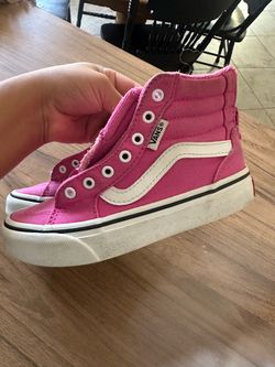 Girls shoes