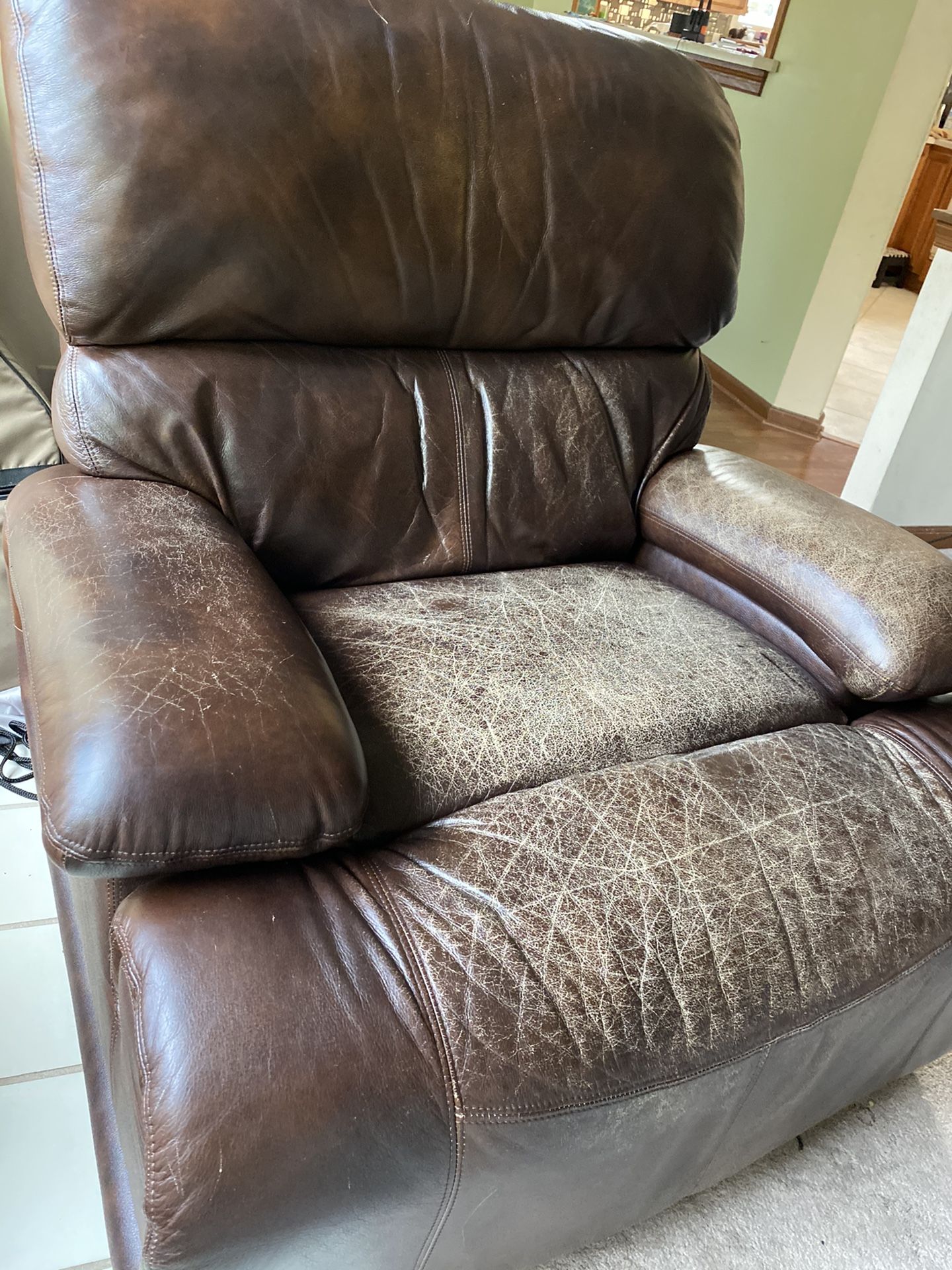 Tried and True Recliner Couch Set for Sale in Virginia Beach, VA OfferUp