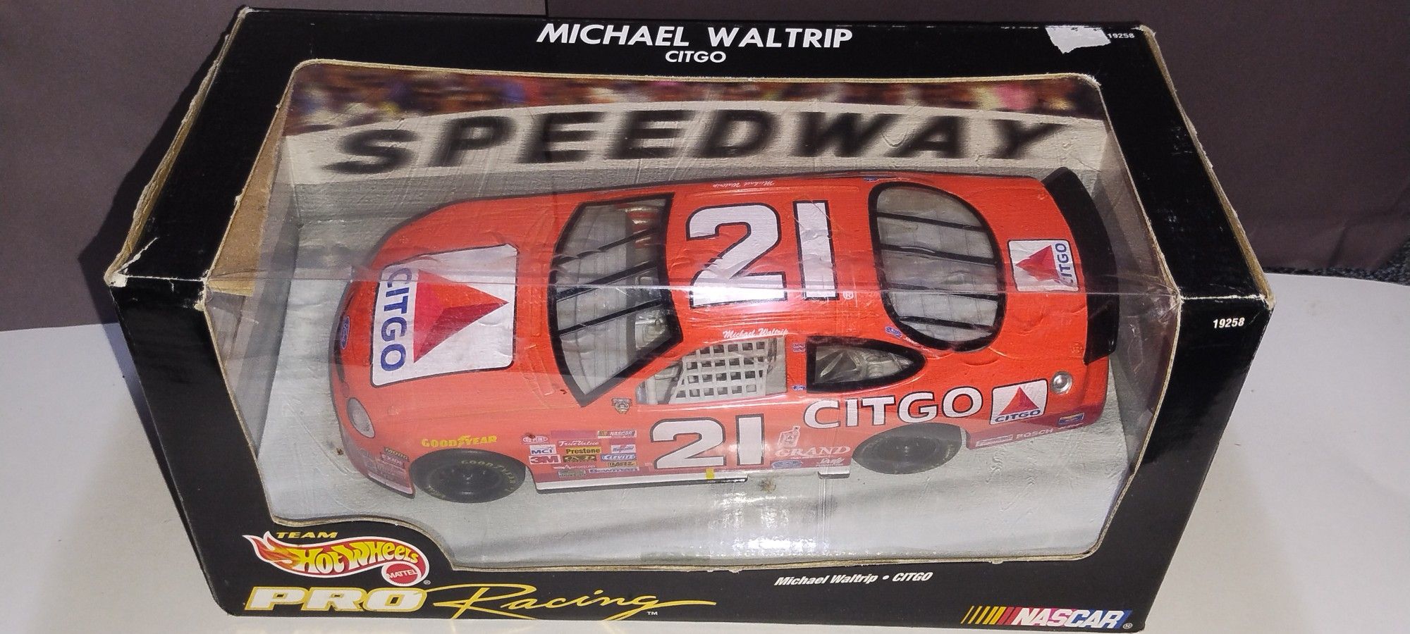 Die Cast