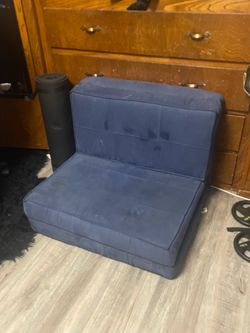 Foldable Cushion Chair