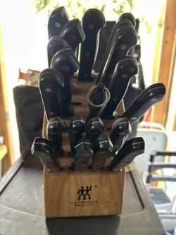 Henckels 20 Pc Knife At And Block