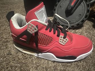 Nike Air Jordan 4 Retro CT8527-118 Men’s Size 10 Authentic No Box