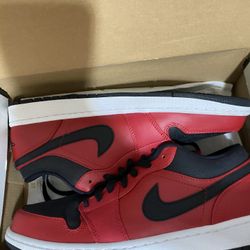 Jordan 1 Low