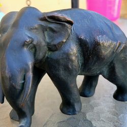 1930 Vintage Bronze Elephant