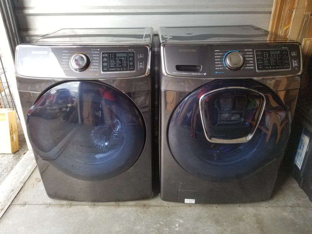 DEAL!! Samsung front loader Washer and Dryer, Energy Star, Wi-Fi connectivity