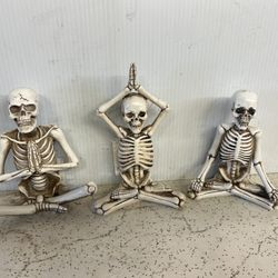 Yoga Skeleton Set Statue Figures