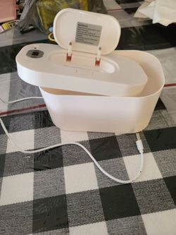 Baby wipe warmer