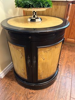 Distressed Side Table/Cabinet