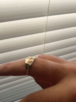 Gold nugget ring