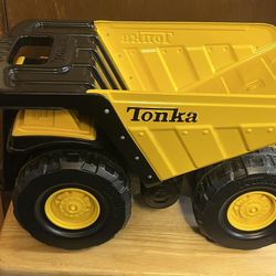 Tonka Dump Truck Mighty Dump Truck