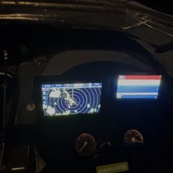 Raymarine Radar , Fish Finder , Chart