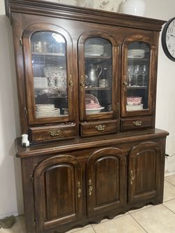 China Hutch $75 Or Best Offer Moving Sale