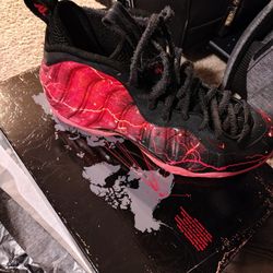 Stranger Things Foamposite 