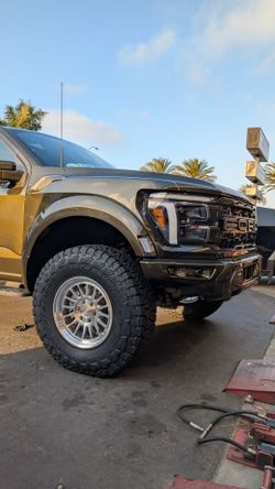 Kmc Impact Forged Wheels & Toyo Open Country RT Trail's For Ford Raptor Available 🔥🔥