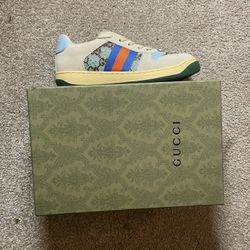 Gucci Women Shoes 