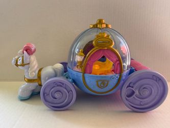 Fisher-Price Little People Cinderella Magical Carriage