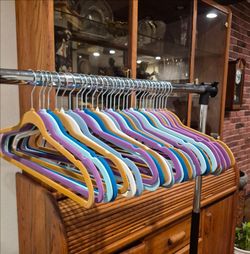 Set of 30 Multicolor Velvet Hangers