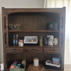 Hutch Top Half 
