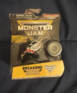 Monster Jam Breaking World Records 2021 Monster Mutt Dalmation 1:64 Scale