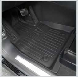 Brand New Front Floor Mats for 2025 2020-2024 Ford Explorer All Weather TPE Floor Mat