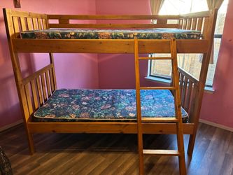 Twin Bunkbed