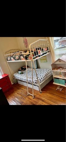 Free bunk bed frame (no mattress) if you have a pickup and can get it this Sat (or Sun if need)