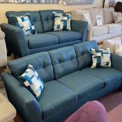 🇺🇸HUGE Blowout Furniture Sale!🇺🇸 Brand New Sofa Loveseat Set W/ Designer Accent Pillows Included! 