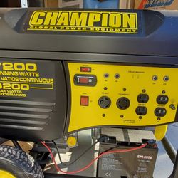 Champion 7200W Generator